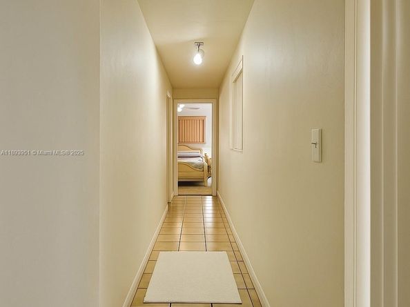 6240 SW 20th Ter, Miami FL 33155