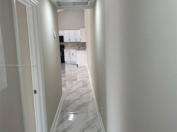 5416 Eagle Lake Dr 4, Palm Beach Gardens FL 33418