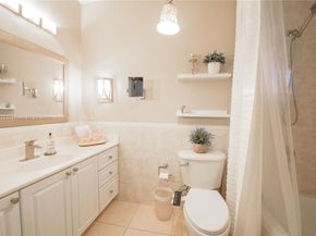 935 NE 13th Ave, Homestead FL 33033