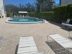 400 Diplomat Pkwy 611, Hallandale Beach FL 33009