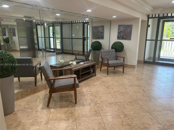 400 Diplomat Pkwy 611, Hallandale Beach FL 33009