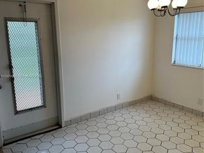 25 Saxony A A, Delray Beach FL 33446