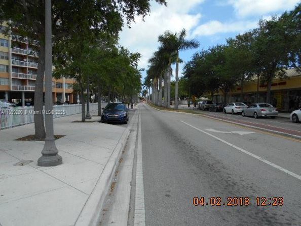 2025 NE 164th St 316, North Miami Beach FL 33162