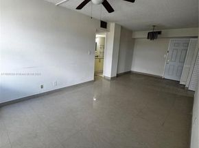 2025 NE 164th St 316, North Miami Beach FL 33162