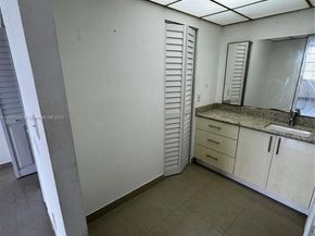 2025 NE 164th St 316, North Miami Beach FL 33162