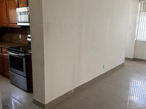 2025 NE 164th St 316, North Miami Beach FL 33162
