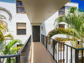 3350 NE 192nd St 4QB, Aventura FL 33180