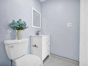 1645 NW 120th St, North Miami FL 33167