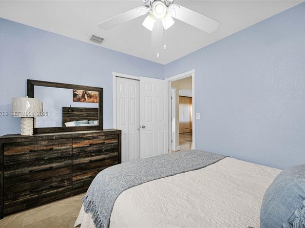 1645 NW 120th St, North Miami FL 33167