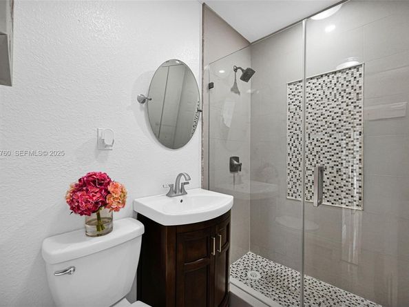 1645 NW 120th St, North Miami FL 33167