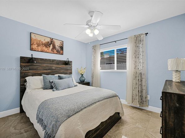 1645 NW 120th St, North Miami FL 33167