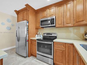 1645 NW 120th St, North Miami FL 33167