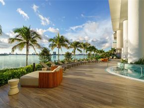 700 NE 24TH St 4102, Miami FL 33137