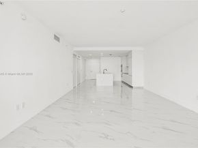 700 NE 24TH St 4102, Miami FL 33137