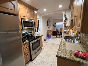 13973 SW 46th Ter 223, Miami FL 33175