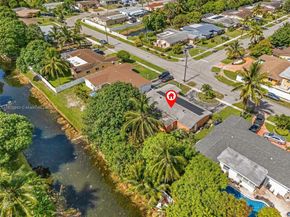 2370 NW 34th Ter, Lauderdale Lakes FL 33311
