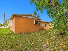 2370 NW 34th Ter, Lauderdale Lakes FL 33311