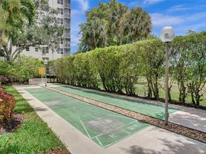 3520 Oaks Way 308, Pompano Beach FL 33069