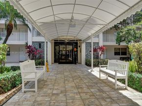 3520 Oaks Way 308, Pompano Beach FL 33069