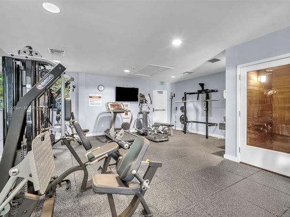 3540 Main Hwy 407, Coconut Grove FL 33133