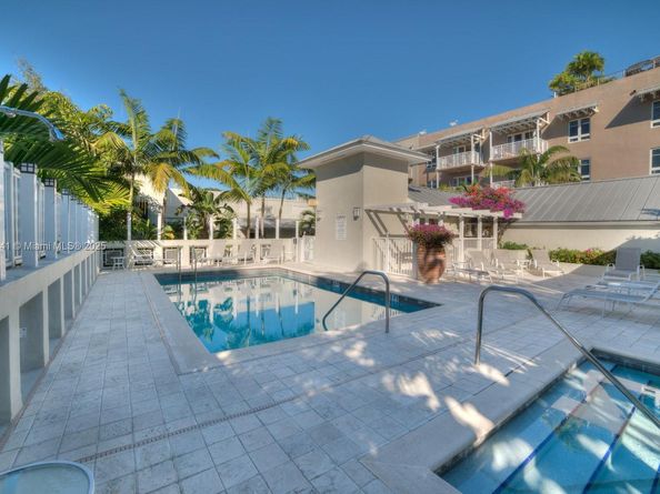 3540 Main Hwy 407, Coconut Grove FL 33133