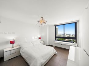 1330 West Ave 1813, Miami Beach FL 33139