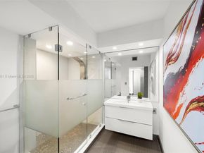 1330 West Ave 1813, Miami Beach FL 33139