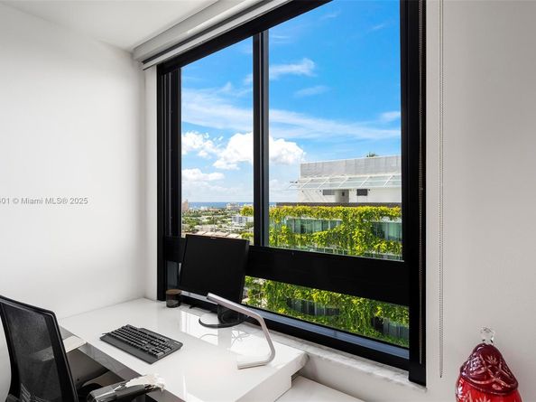 1330 West Ave 1813, Miami Beach FL 33139