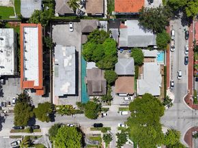 1260 SW 5th St, Miami FL 33135