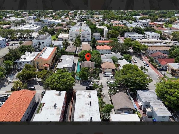 1260 SW 5th St, Miami FL 33135