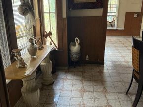 1260 SW 5th St, Miami FL 33135