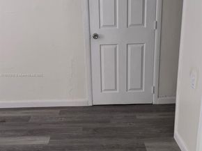 1260 SW 5th St, Miami FL 33135