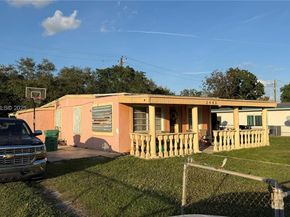 2445 NW 162nd Ter, Miami Gardens FL 33054