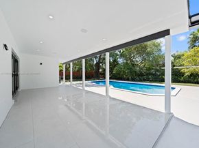 16610 SW 82nd Ct, Palmetto Bay FL 33157