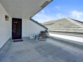 1140 Sand Drift Way B, West Palm Beach FL 33411