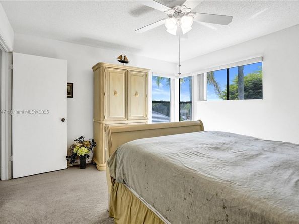 1140 Sand Drift Way B, West Palm Beach FL 33411