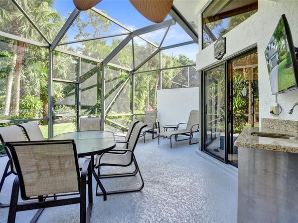 1140 Sand Drift Way B, West Palm Beach FL 33411