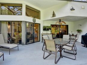 1140 Sand Drift Way B, West Palm Beach FL 33411