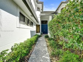 1140 Sand Drift Way B, West Palm Beach FL 33411