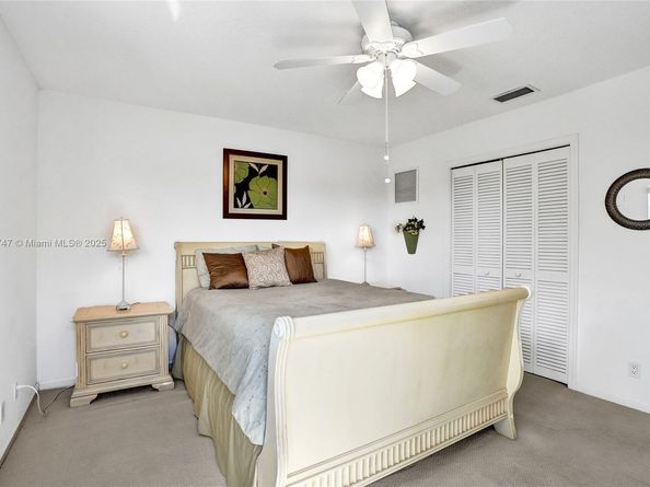 1140 Sand Drift Way B, West Palm Beach FL 33411