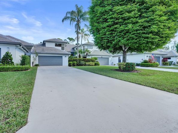 1140 Sand Drift Way B, West Palm Beach FL 33411