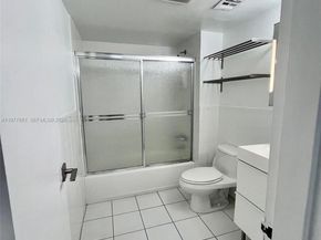 1800 NW 24th Ave 219, Miami FL 33125