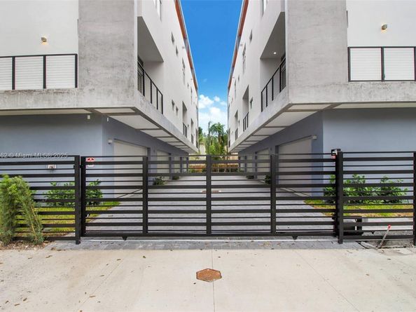 2926 Bird Avenue 1, Miami FL 33133
