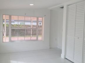 2855 Funston St, Hollywood FL 33020