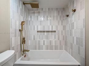 11875 SW 12th Pl, Davie FL 33325