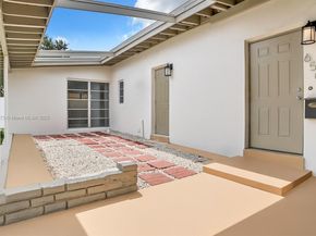 650 NE 178 St, Miami FL 33162