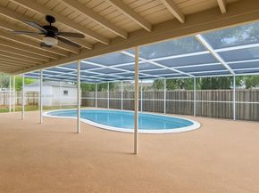 650 NE 178 St, Miami FL 33162
