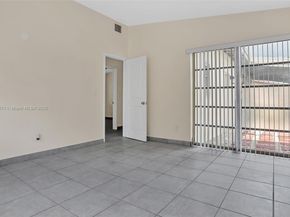 650 NE 178 St, Miami FL 33162