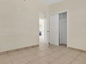 650 NE 178 St, Miami FL 33162