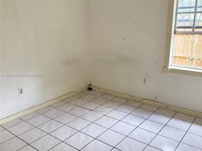 5861 SW 152nd Ct, Miami FL 33193